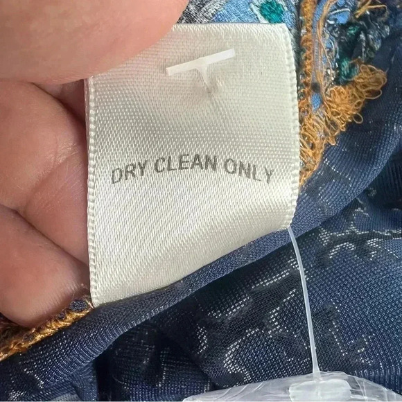 SALE! Aratta Silent Journey Floral Embroidered Sheer Back W/Velvet Tunic Top M - Picture 13 of 15